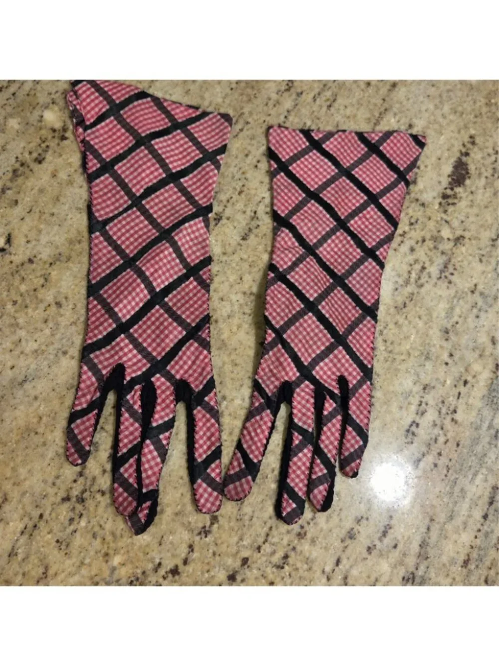 Vintage Womens Size L Pink Black Plaid Stretch Gloves Stretch *Hole Pinup